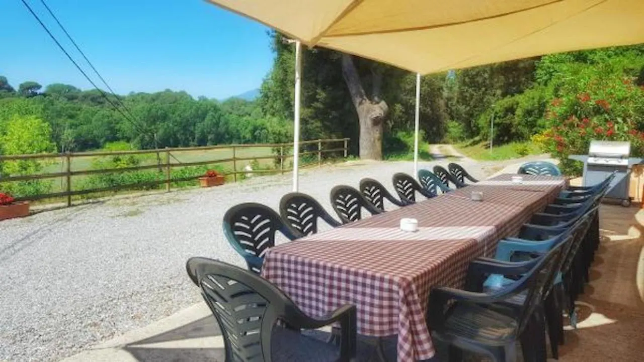 Mas Jonquer Guest House Vilanant Country house